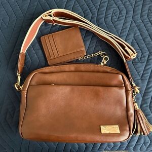 Modern + Chic Alice Crossbody